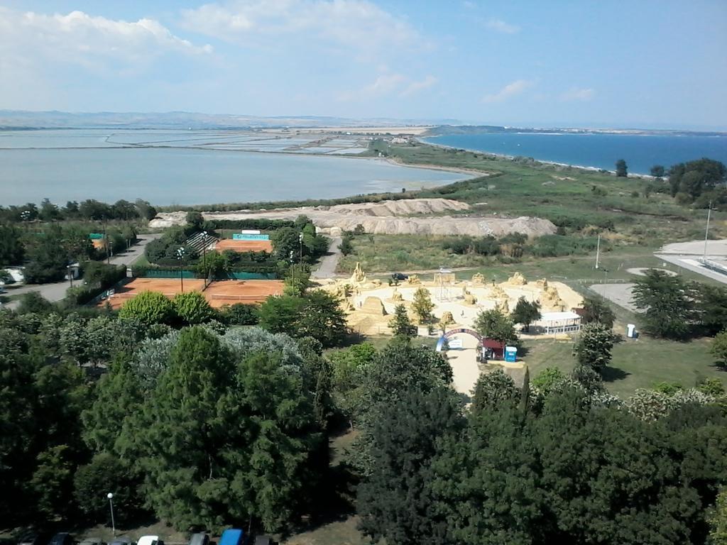 בורגאס Hotel Park מראה חיצוני תמונה